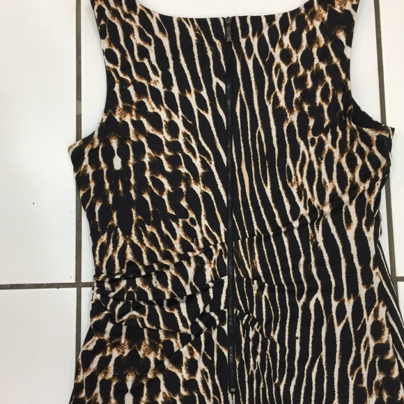 Vince Camuto Animal Print Sheath Dress - Picture 5 of 7